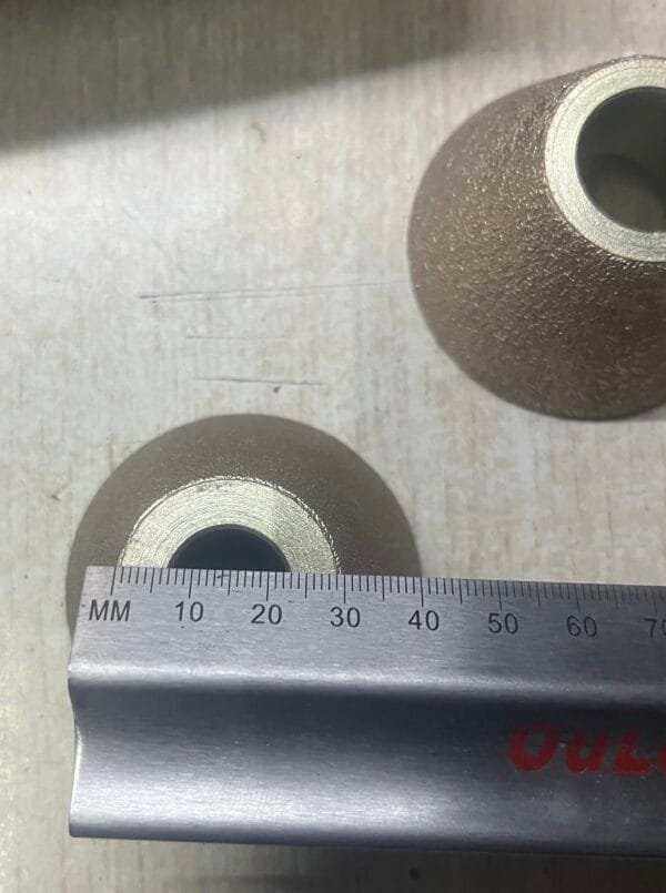 Diamond grinding wheel