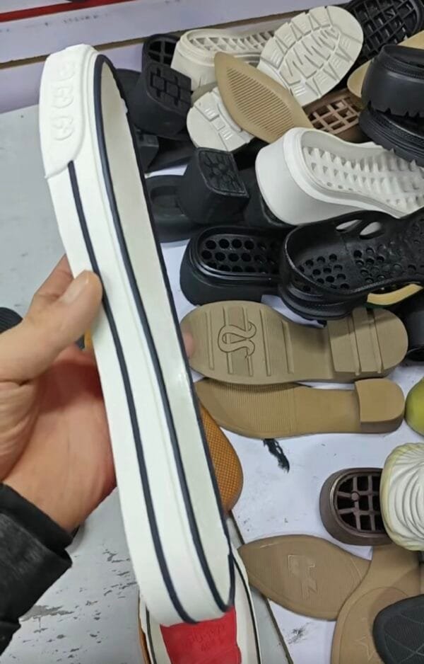 screenshot-19 Gucci004