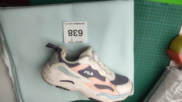 img_8076 638 Fila shoe mesh