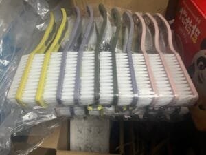 img_8115 Plastic handle laundry brush