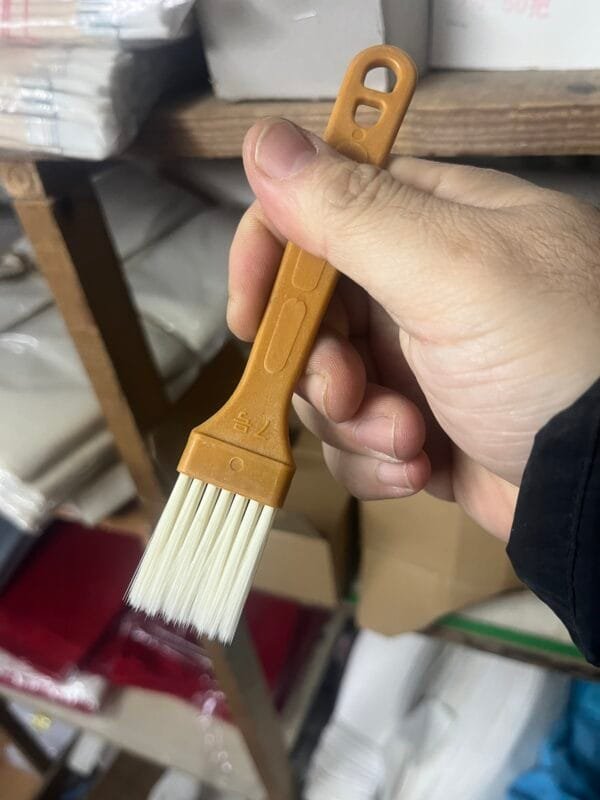 img_8132 Plastic Glue Brush