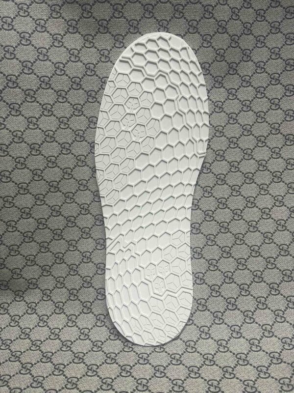 #915 sports shoe sole (multi-color)