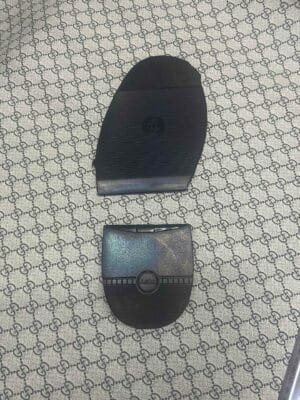 img_8922 #B001 Topy Extra Large
Forefoot: 2.8mm thick, 190mm long, 140mm wide
Backfoot: 8mm thick, 105mm long, 98mm wide