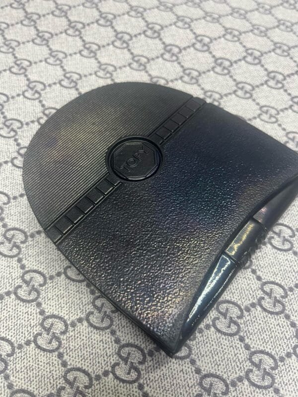 #B001 Topy Extra Large
Forefoot: 2.8mm thick, 190mm long, 140mm wide
Backfoot: 8mm thick, 105mm long, 98mm wide