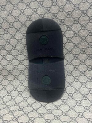 img_8949 239 Green Heart Heel
Thickness 4.5mm
Length 95mm Width 90mm