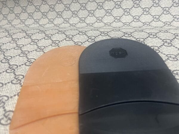 TOPY fabric back sole
Thickness 4.3mm
Length 95mm Width 85mm