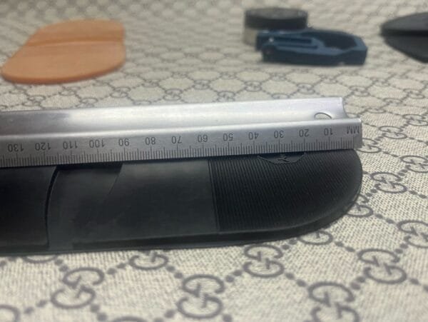 TOPY fabric back sole
Thickness 4.3mm
Length 95mm Width 85mm