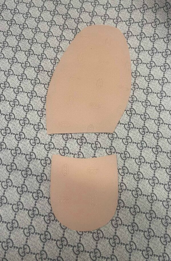 Carnegie ultra-thin forefoot and heel
Forefoot thickness 1.3mm, length 180m, width 120mm
Heel thickness 3.2mm, length 95mm, width 85mm