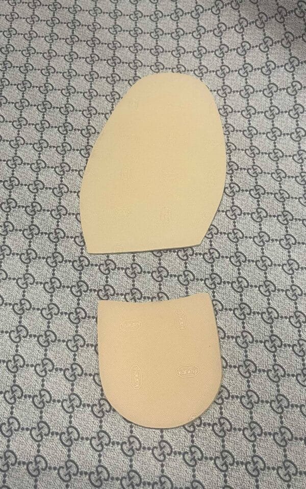 Carnegie ultra-thin forefoot and heel
Forefoot thickness 1.3mm, length 180m, width 120mm
Heel thickness 3.2mm, length 95mm, width 85mm