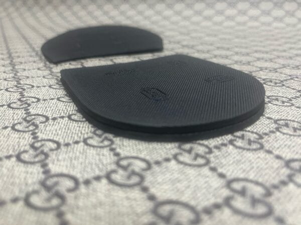 Carnegie ultra-thin forefoot and heel
Forefoot thickness 1.3mm, length 180m, width 120mm
Heel thickness 3.2mm, length 95mm, width 85mm