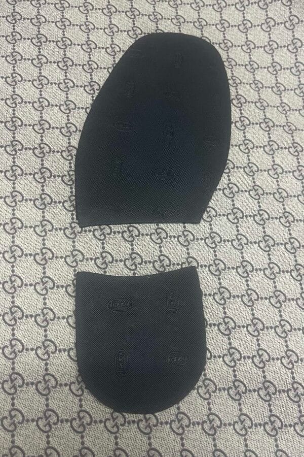 Carnegie ultra-thin forefoot and heel
Forefoot thickness 1.3mm, length 180m, width 120mm
Heel thickness 3.2mm, length 95mm, width 85mm