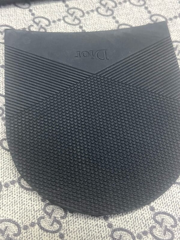 #Forefoot and backfoot
Forefoot: 2.2mm thick, 170mm long, 115mm wide
Heel: 4.5mm thick, 100mm long, 90mm wide